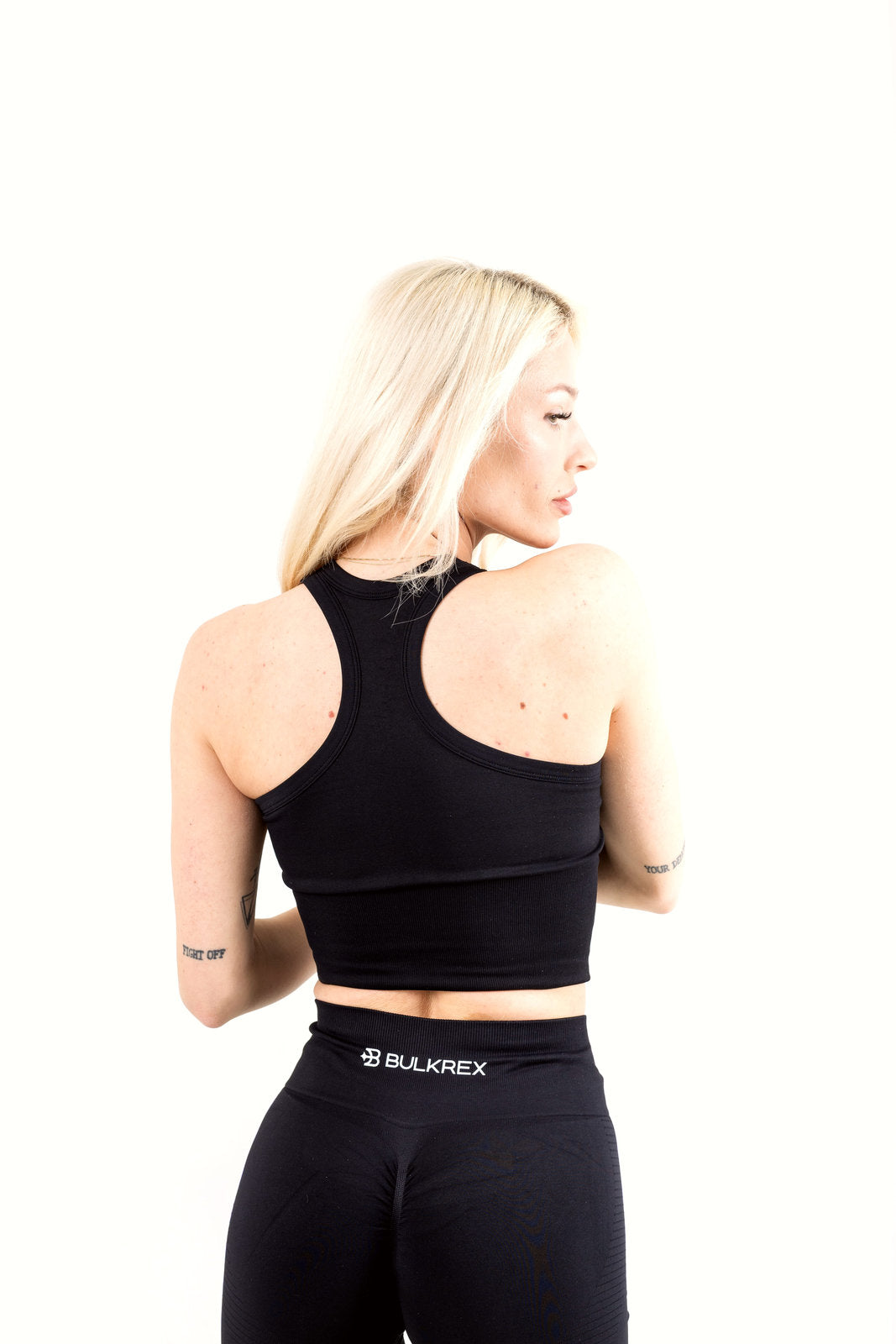 c02f4f2d-914f-4845-9db0-e956e2ab0826/INFINITY-TOP-BLACK-A3806_P.jpg